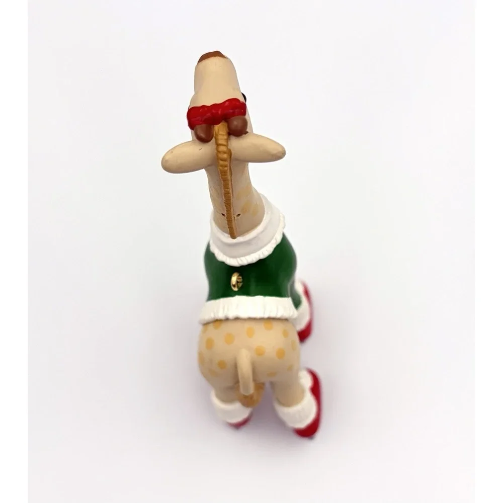 1993 Hallmark Keepsake Ornament Daughter Giraffe Ice Skater Bendable QX587-2 VTG
